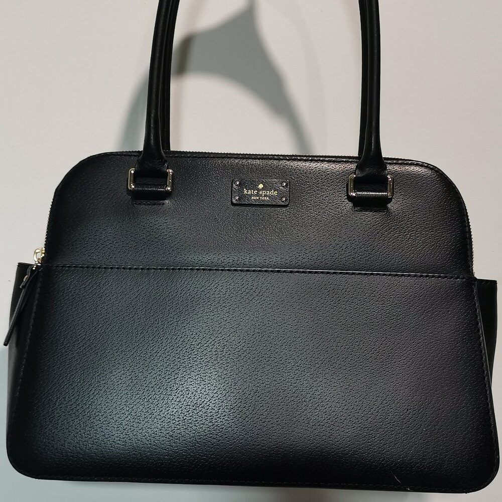 Black/Gold Pebbled Leather Shoulder Bag EUC #261